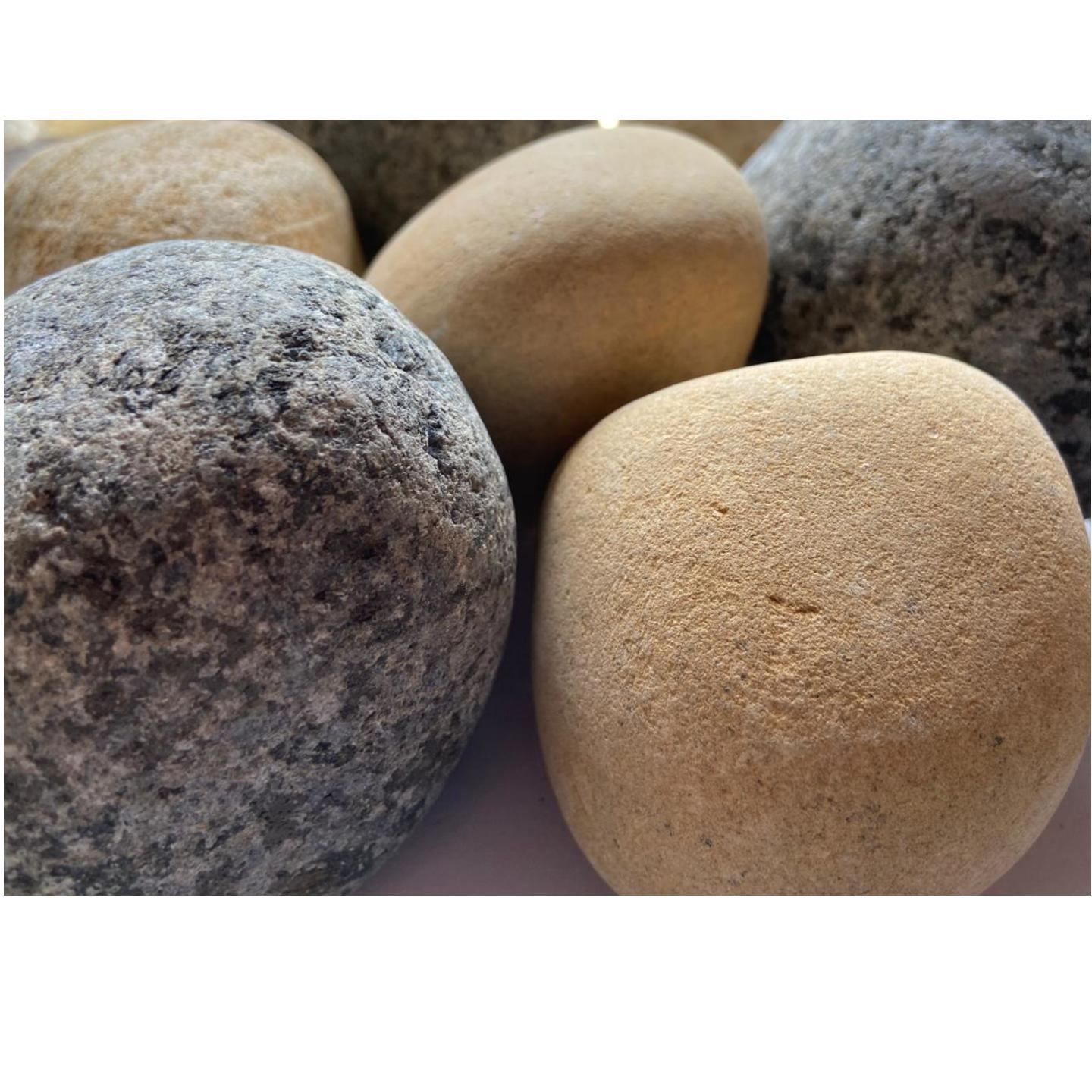 stonestories-black-beauty-and-divine-gold-mixed-pebbles-l-3-5-inch2
