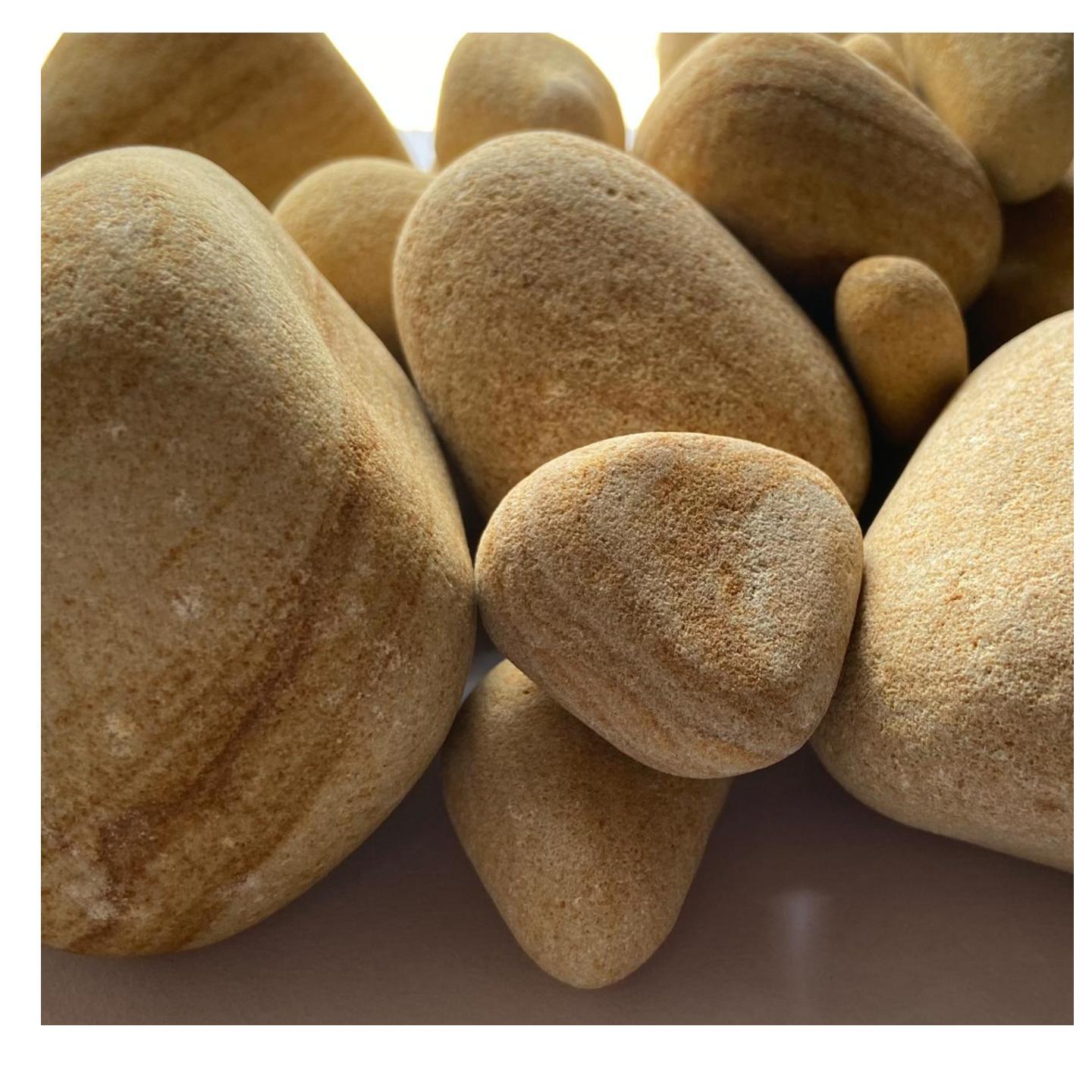 stonestories-golden-teak-mixed-size-pebbles2